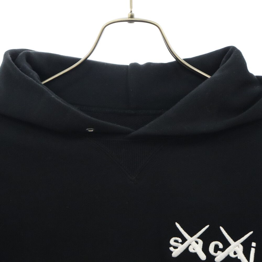 Sacai (サカイ) 21SS×KAWS カウズ ロゴ刺繍スウェットプルオーバー