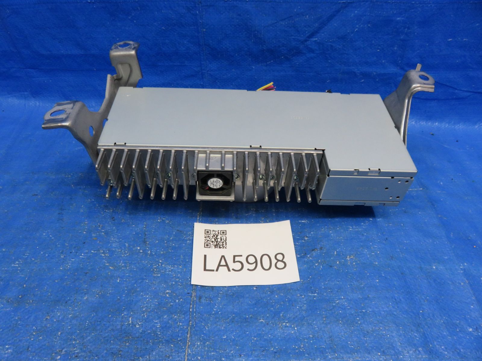20アルファード後期用オーディオアンプ86280-58090 20アルファード後期用オーディオアンプ86280-58090