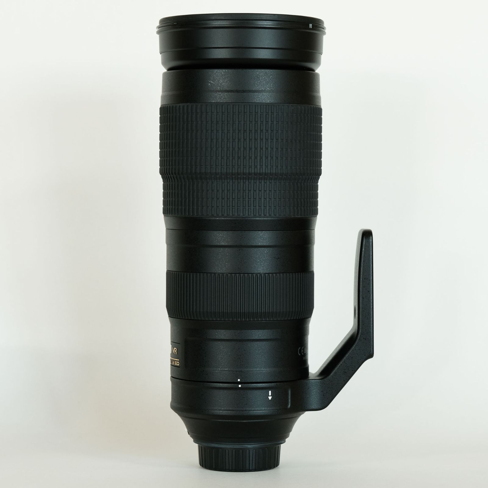 美品｜高級フィルター付] Nikon AF-S NIKKOR 200-500mm f/5.6E ED VR / ニコンFマウント / フルサイズ -  メルカリ