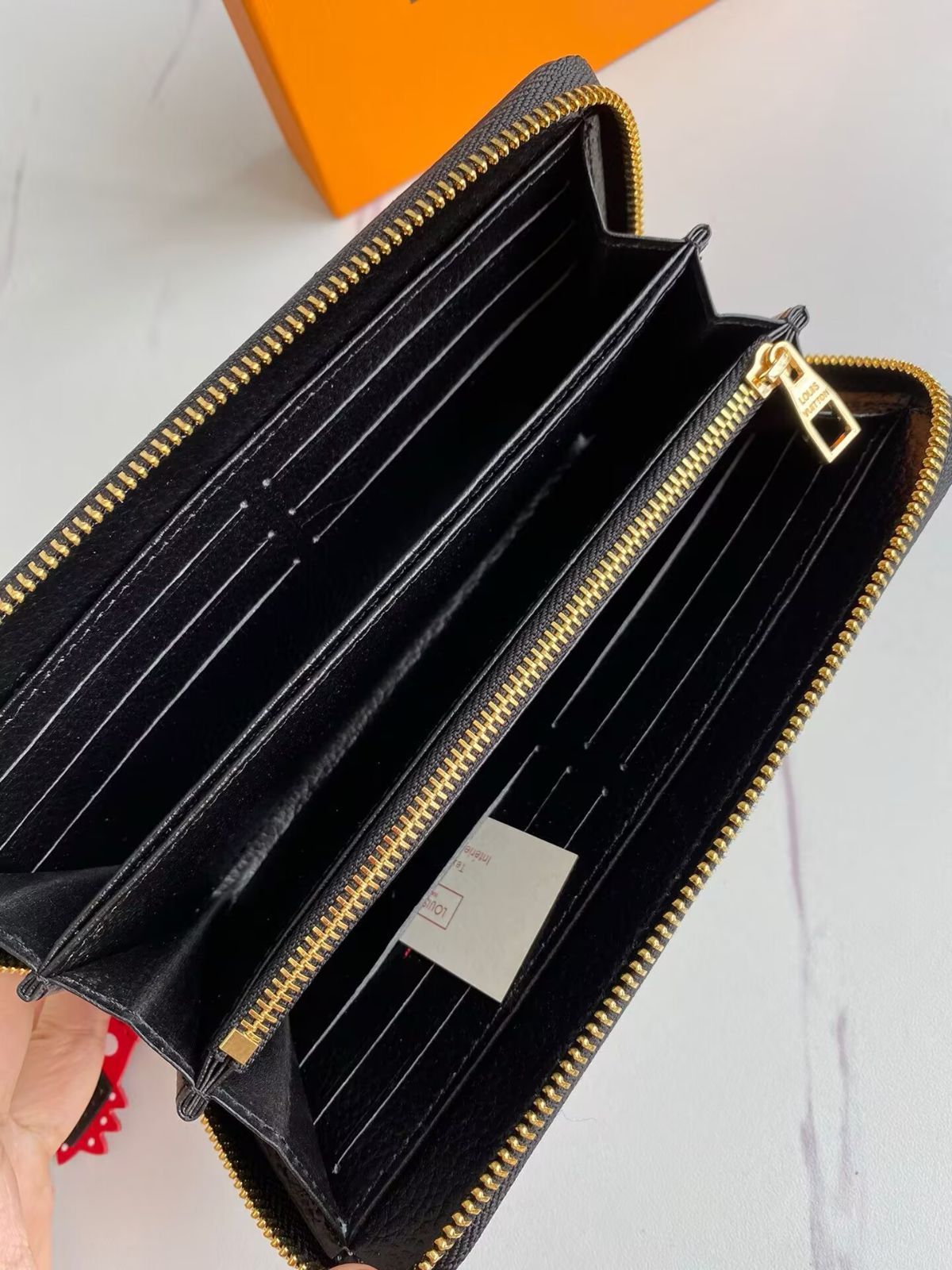 ルイヴィトン長財布 LOUIS VUITTON ルイヴィトン 長財布 ジッピー・ウォレット モノ