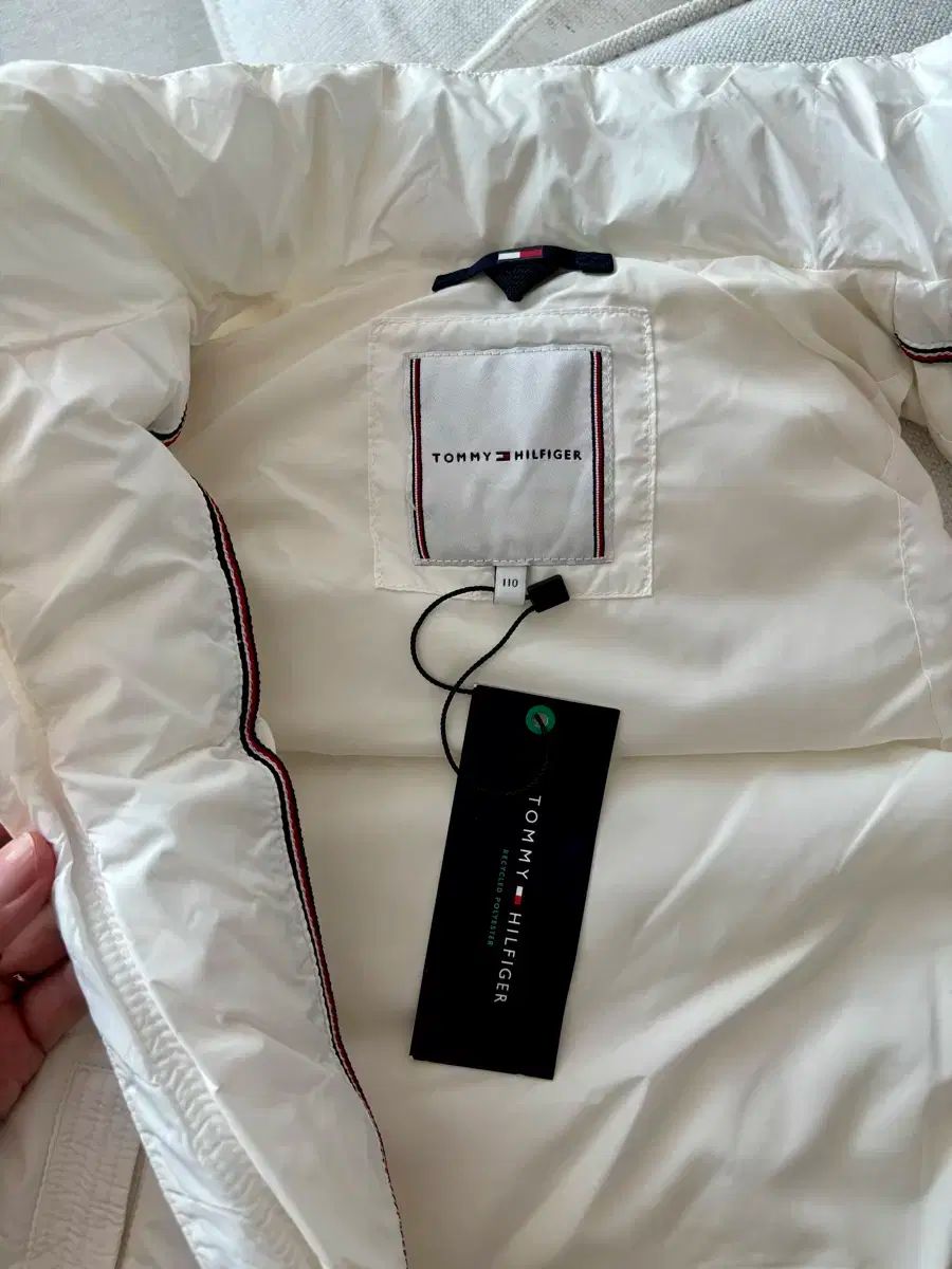 Hilfiger トミーヒルフィガー