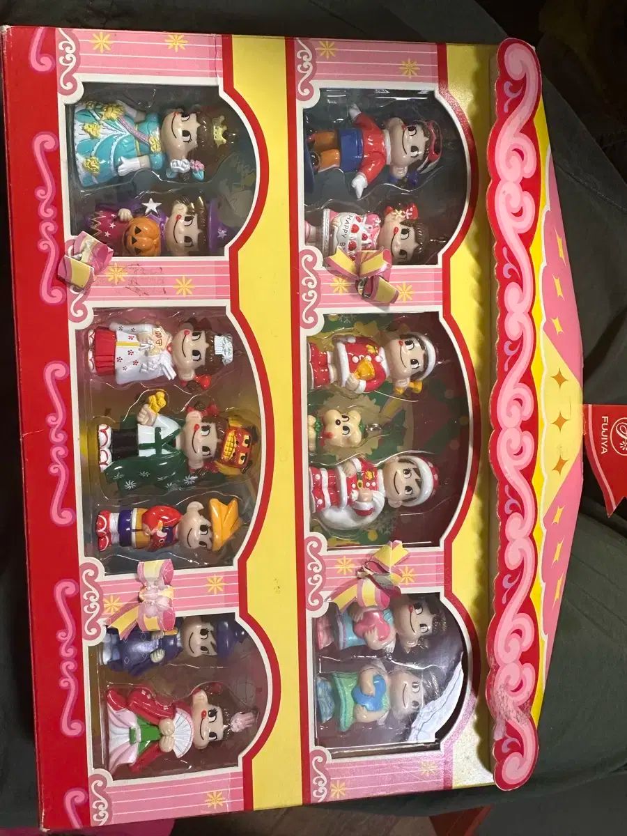 ペコちゃん 人形 キーホルダー 新品 ボックスセット - メルカリ