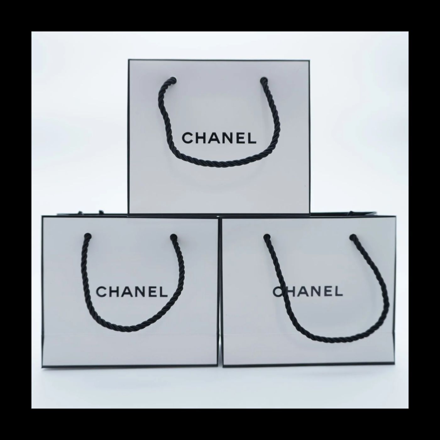 【新品未使用】【３枚 小】CHANEL  シャネルショッパー  シャネル ショップ袋   　 クリスマス用　プレゼントに用