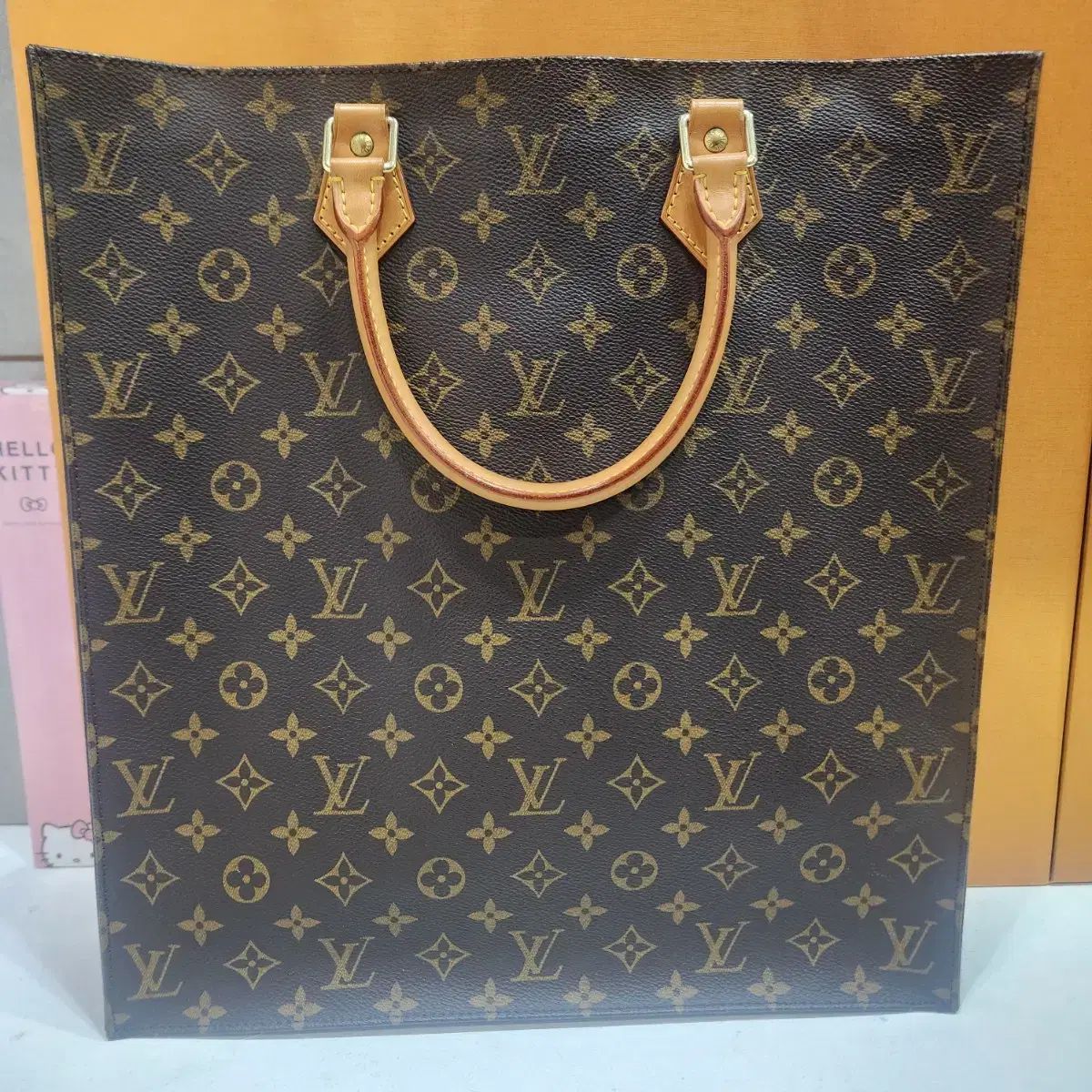 Vuitton ルイヴィトン