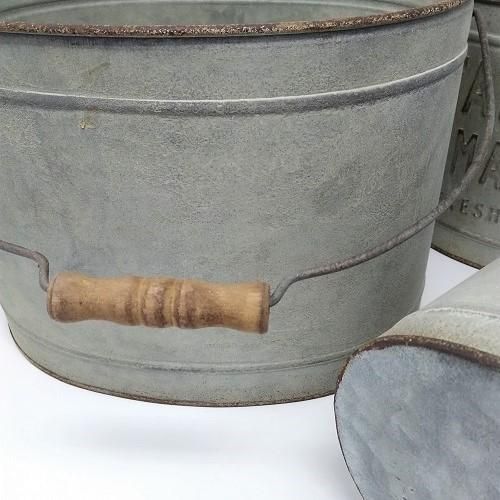 BUCKET
