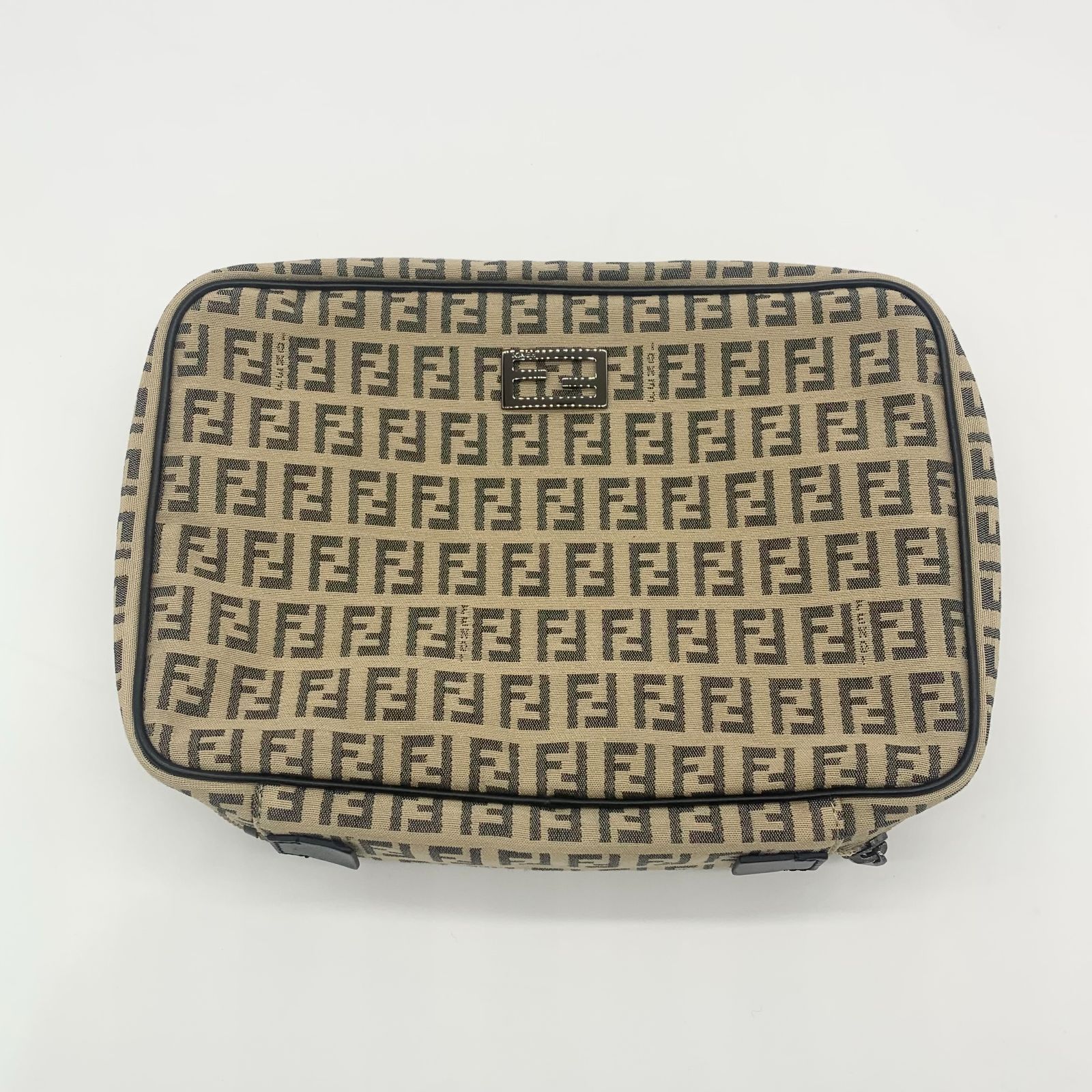 ▽FENDI フェンディ ズッカ柄 ポーチ 7N0047 ブラウン - メルカリ