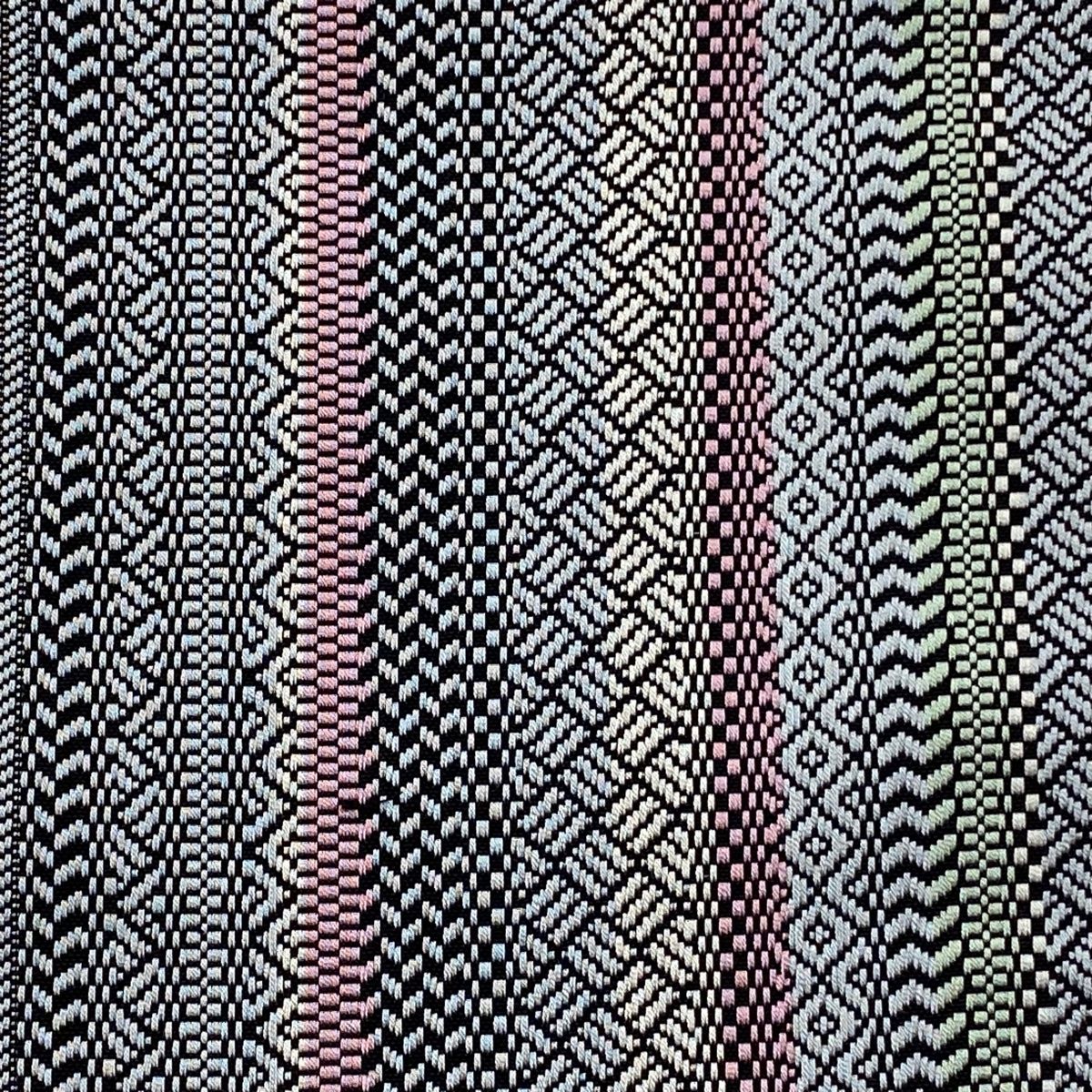 半幅帯 秀品 証紙 本場筑前博多織 縞 幾何学模様 黒灰 正絹