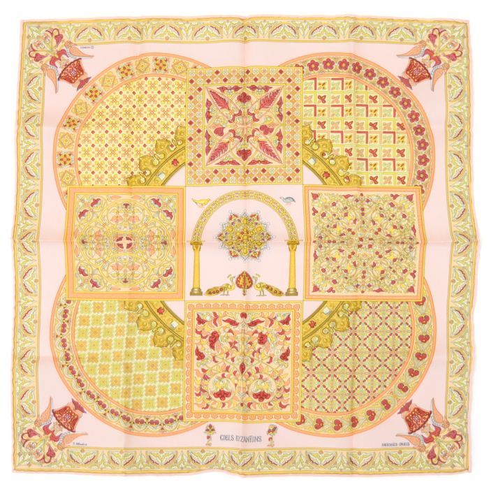 【SAランク】 エルメス HERMES スカーフ カレ 45 プチカレ ガブロッシュ シルク 100% CIELS BYZANTINS / ビザンチンの空 幾何柄 鳥 花柄 ミニスカーフ アクセサリー 正方形 レディース ピンク / イエロー / マルチカラー 正規品 極美品 中古 mbq10012 エルメス HERMES スカーフ カレ 45 プチカレ ガブロッシュ シルク 100