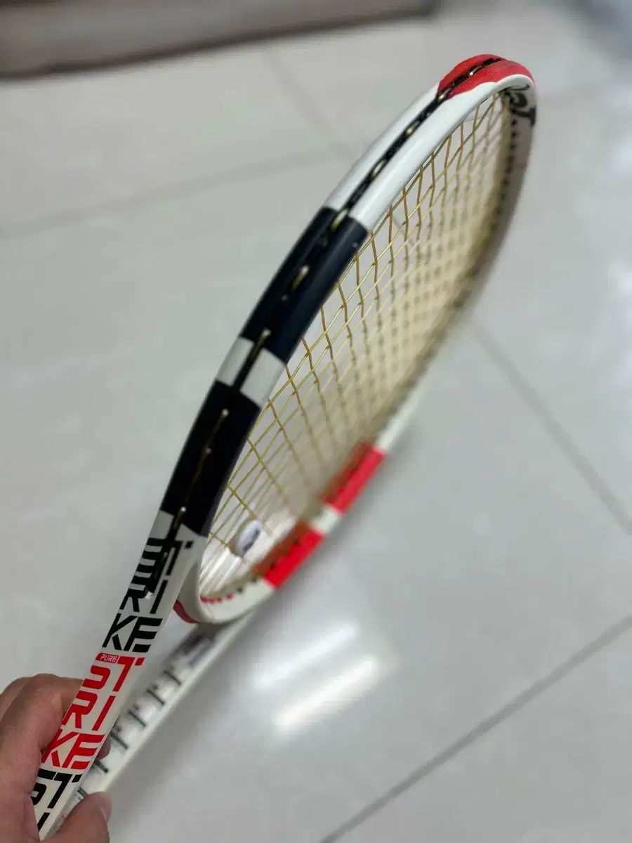 BabolaT バボラ 純粋な ストライク テニス ラケット ＋ バッグ 販売 WHITEMONARCHHOTEL_COM