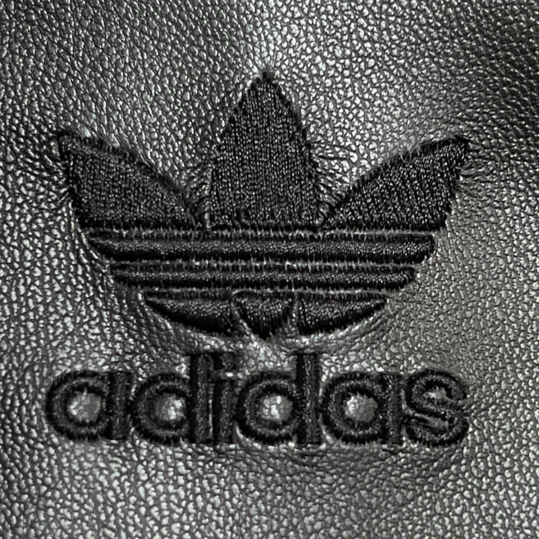 0434 adidas フェイクレザー ルーズ FB トラックジャケット
