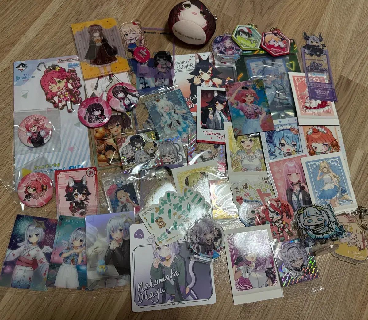 ホロライブ グッズ まとめ売り ホロライブ グッズ まとめ売り holo*27
