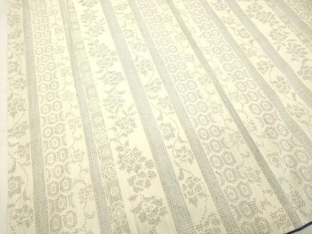 平和屋着物○結城紬 奥順 はたおり娘 草木染絣 吉祥間道