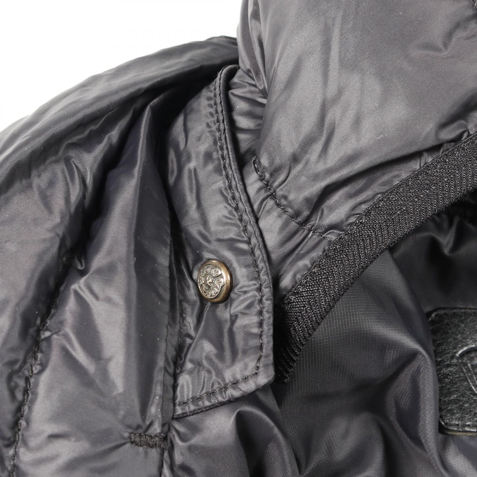 クロムハーツ CHROME HEARTS ダウンベスト ダガージップ クロスボタン