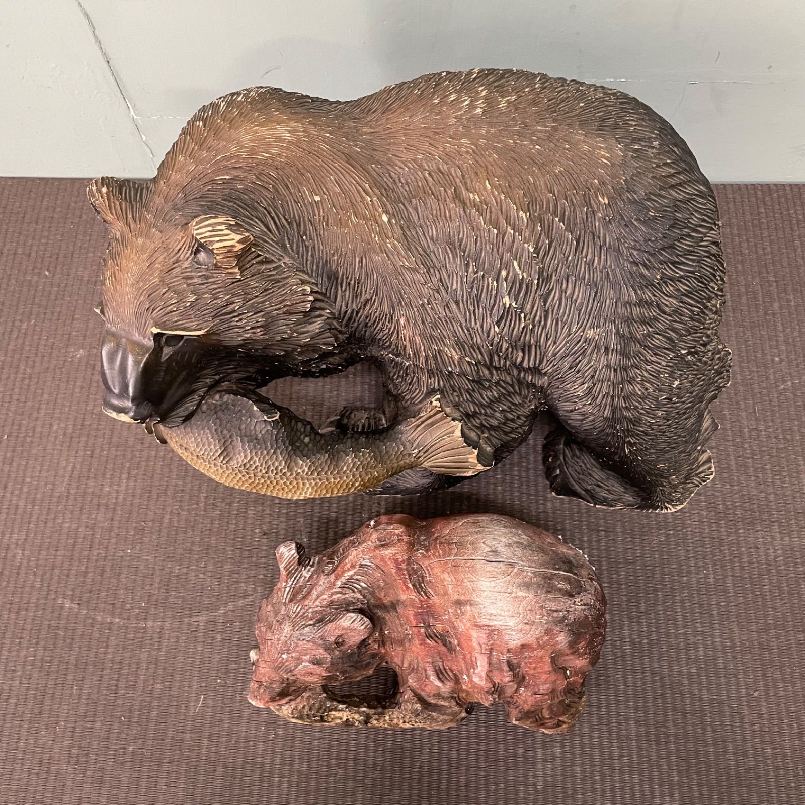 ♭ 木彫り 熊 大/小セット 北海道 民芸品 工芸品 置物 - メルカリ