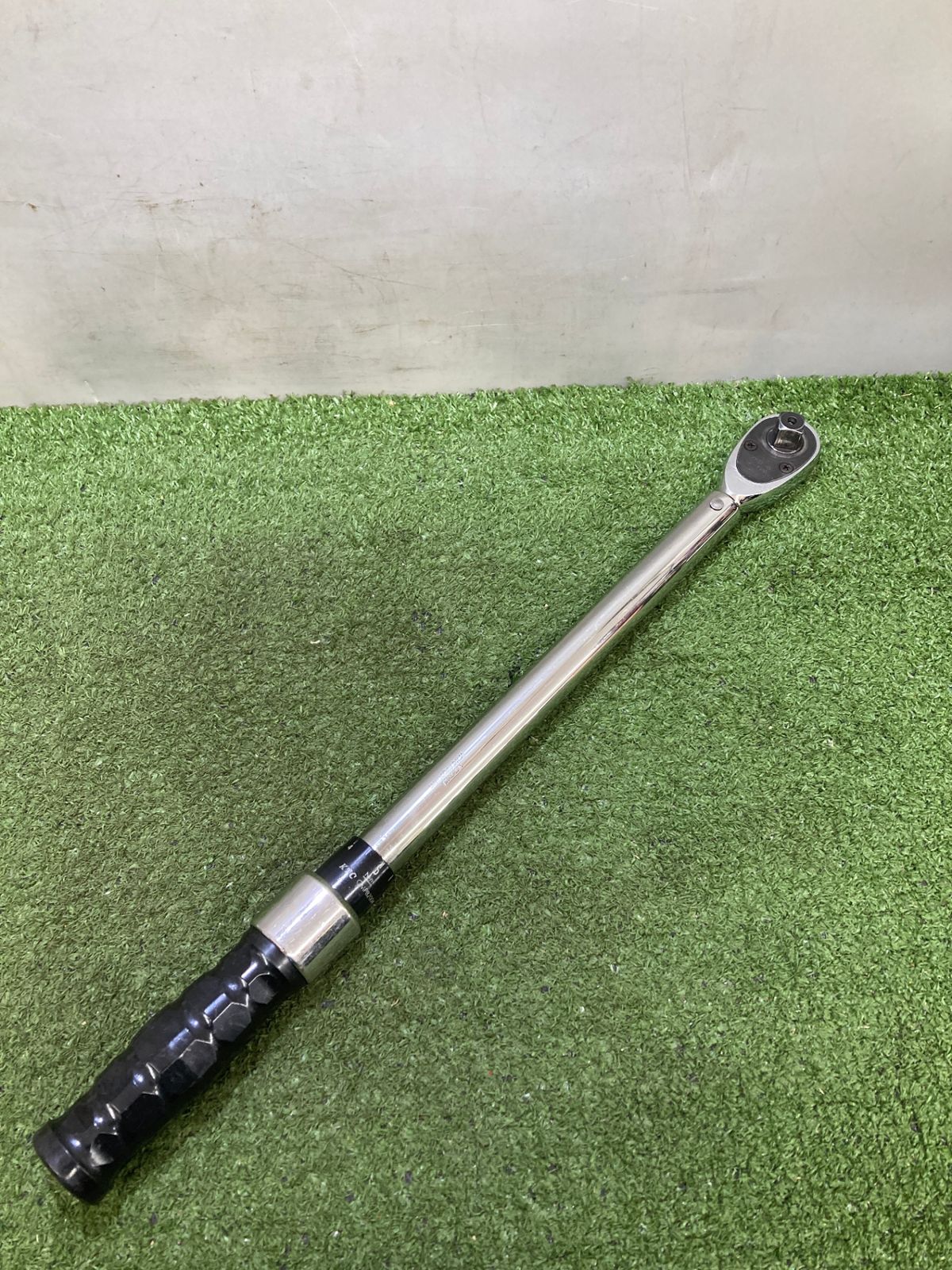 品 0921 KTC 1 2inch 12.7sqプレセット型トルクレンチ 40-200N m CMPB2004 ITBGN5SYAMHH