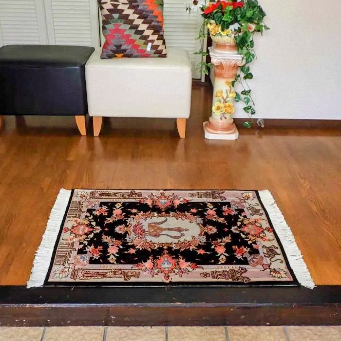 ペルシャ絨毯 タブリーズ産 玄関マット シルク-ウール サイズ 62×88cm