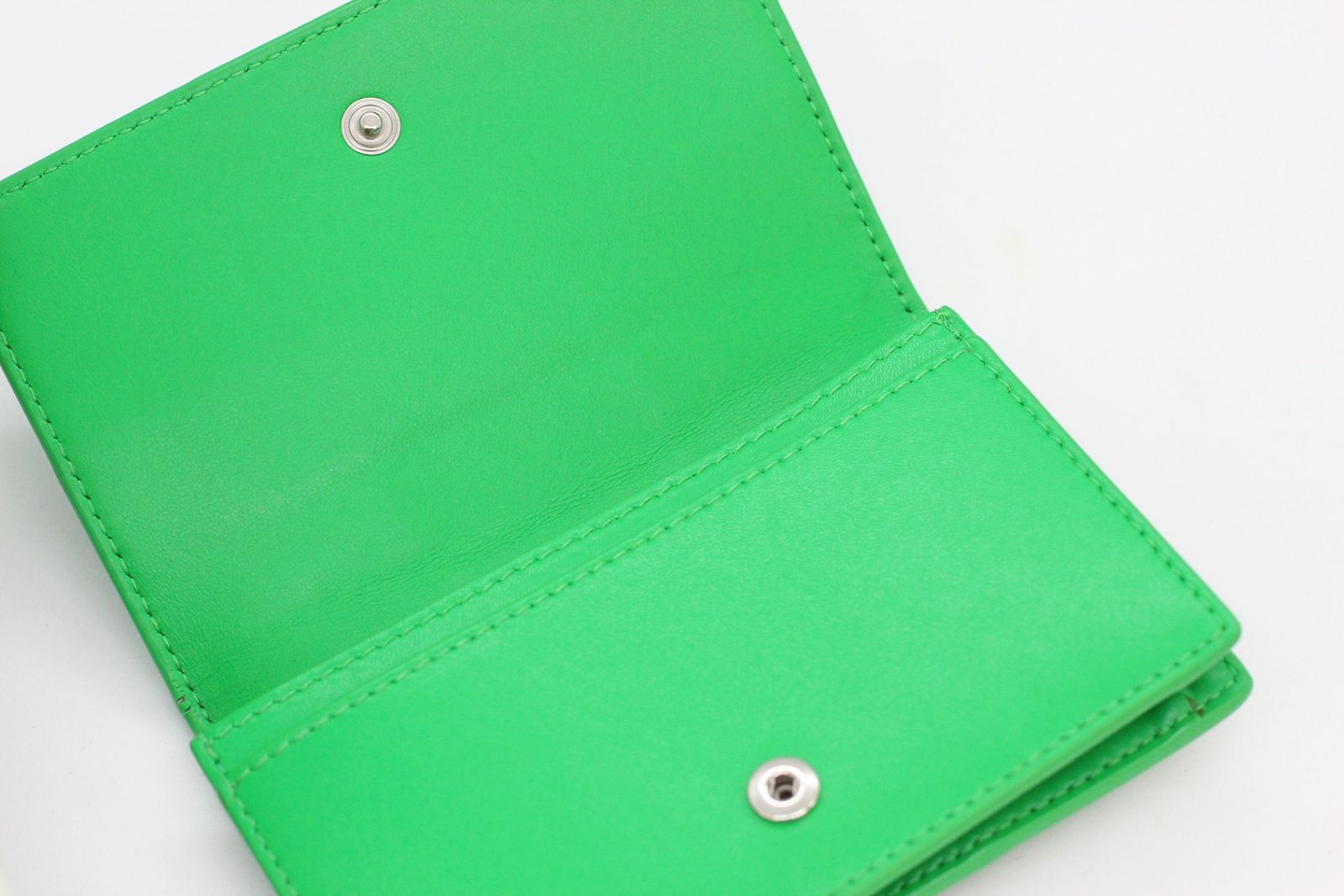 ボッテガヴェネタ カセット マネークリップ お札入れ カードケース 二つ折り財布 ボッテガヴェネタ カセット マネークリップ お札入れ カードケース 二