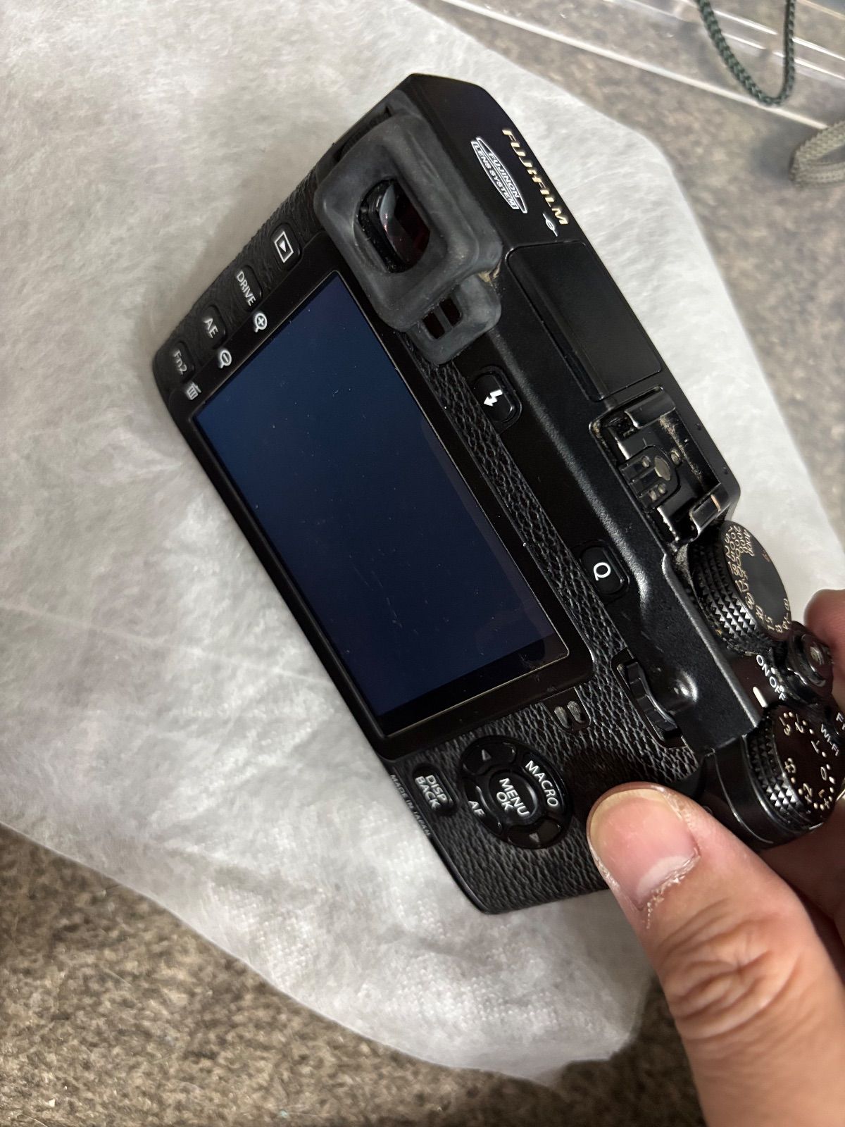 Fujifilm X-E2 ミラーレス本体 9101 - メルカリ