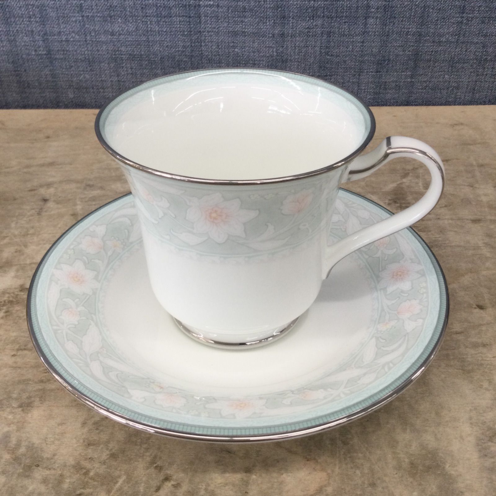 ノリタケ カリフパレス ティーセット ティーカップ＆ソーサー ポット