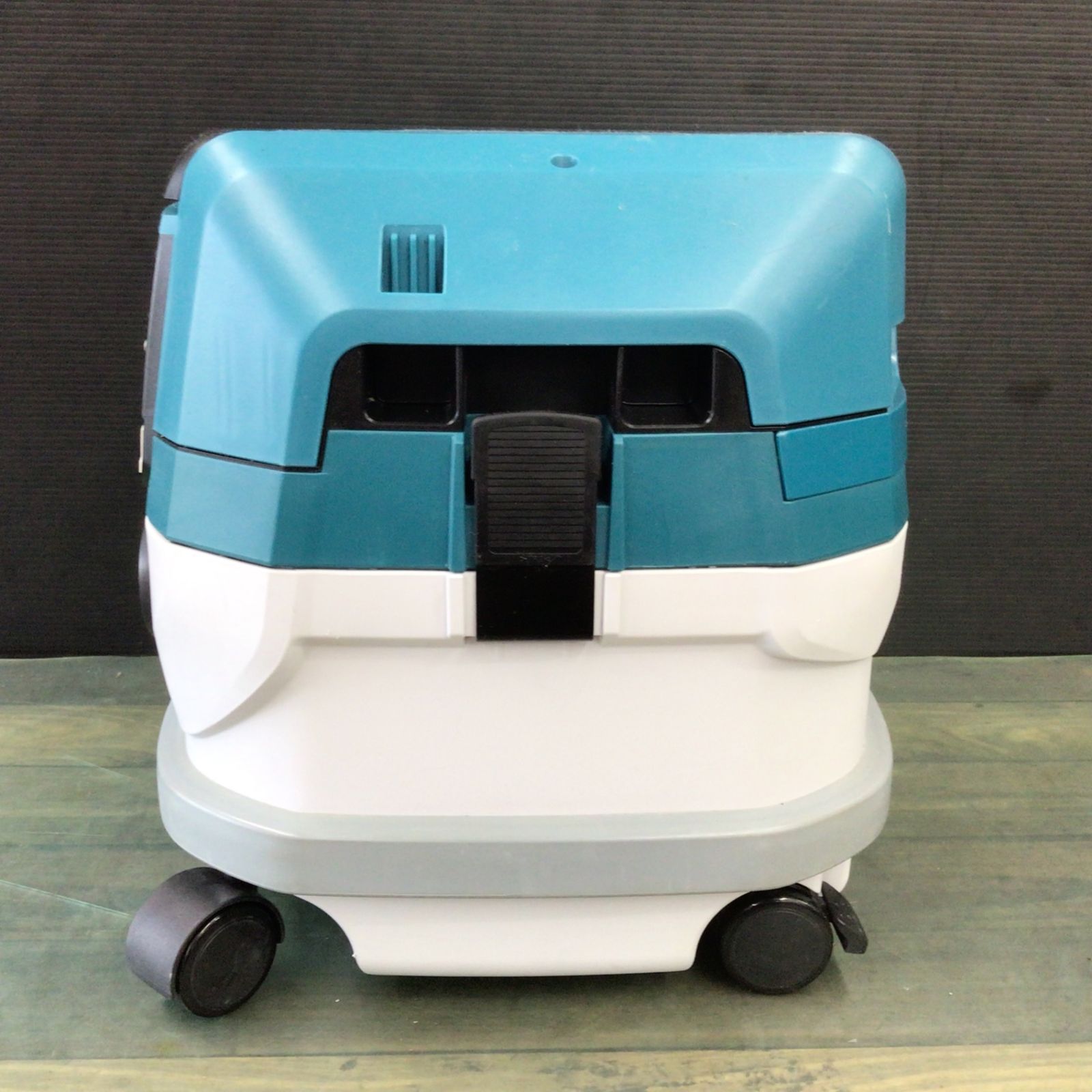 マキタ(makita) おこない 集じん機 乾式 VC0830 【東大和店】