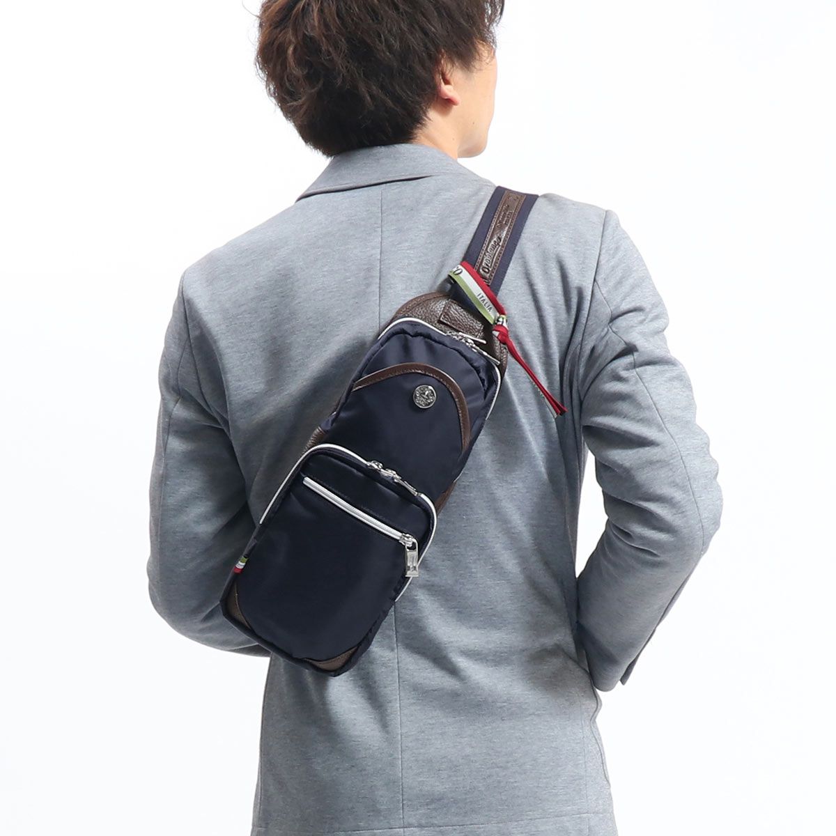 人気定番，最新作 日本正規品 オロビアンコ ボディバッグ Orobianco 