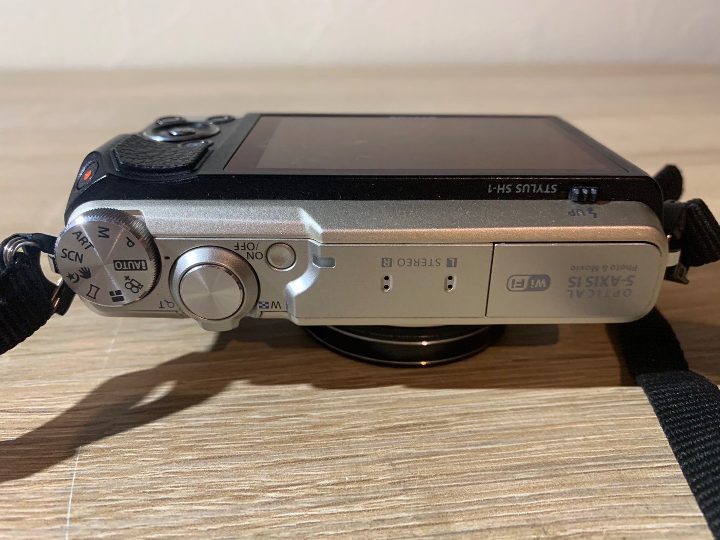 オリンパス SH-1