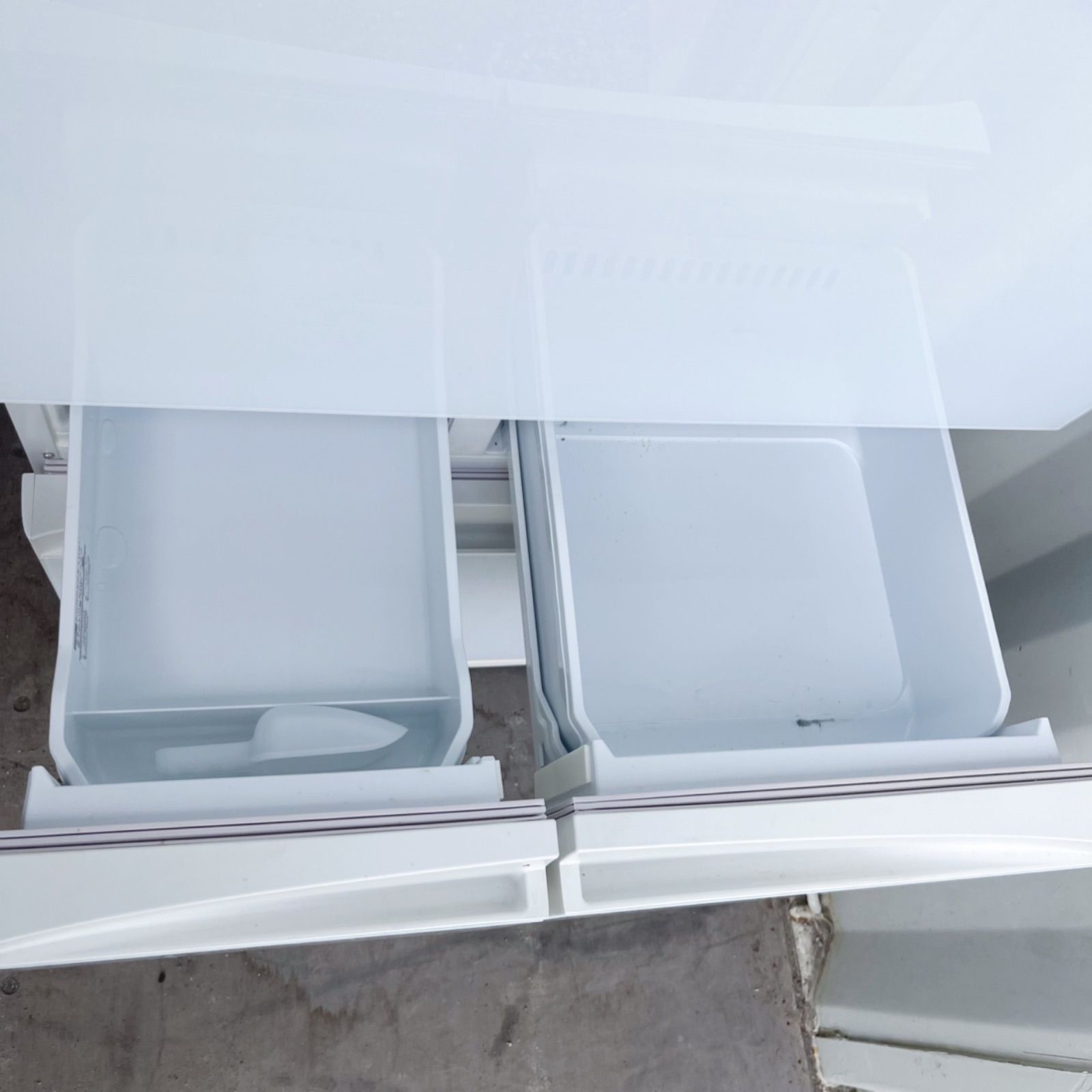 取付無料!東芝ベジータ真ん中野菜室 クリスタルホワイト6ドア冷蔵庫 取付無料!東芝ベジータ真ん中野菜室 クリスタルホワイト6ドア冷蔵庫