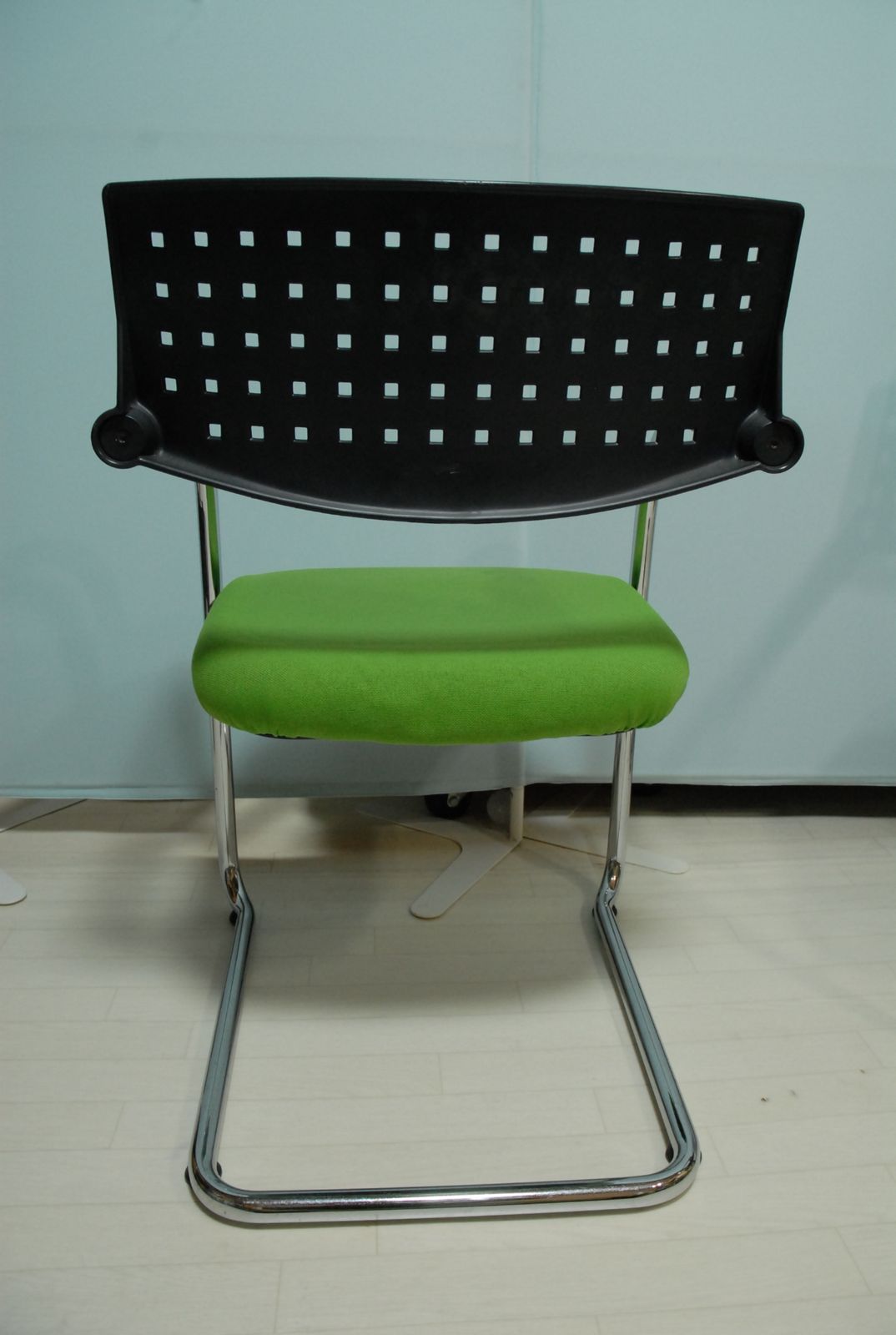 vitra カンティレバーチェア スタッキングチェア 2脚セット アントニオ