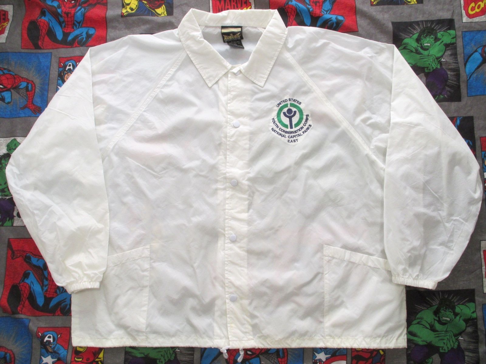 AUBURN ロゴ刺繍 ナイロンコーチジャケット 2XL 白 USA古着 - メルカリ