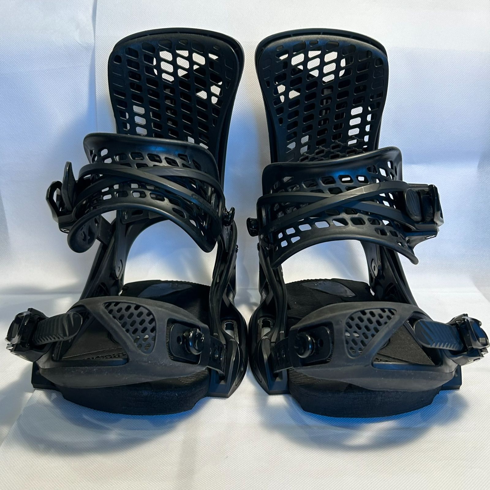 専用　BURTON　GENESIS　EST　Lサイズ　未使用品です BURTON 16-17 genesis EST サイズM ブラック（中古品） - メルカリ