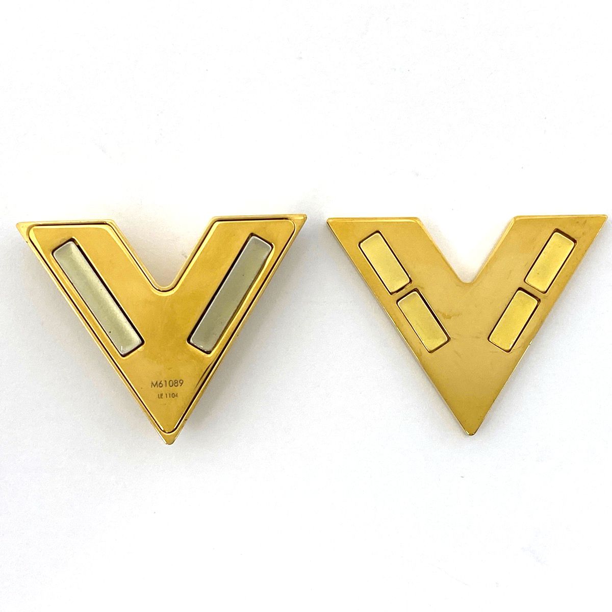 ［美品］ルイヴィトン　エッセンシャルV マグネット式　ブローチ　M61089 ルイ・ヴィトン Louis Vuitton エセンシャル V マグネット