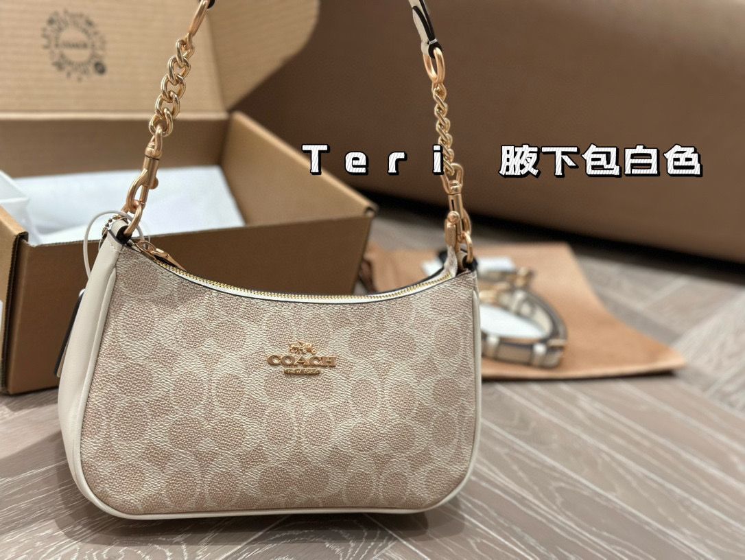 COACH TERI アンダーアーム ショルダーバッグ ホワイト 今日特価】Coach Teri Underarm Bag コーチ テリ アンダーアーム