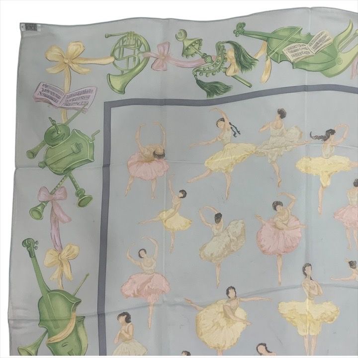 希少 展示品 HERMES エルメス スカーフ カレ90 シルクモスリン
