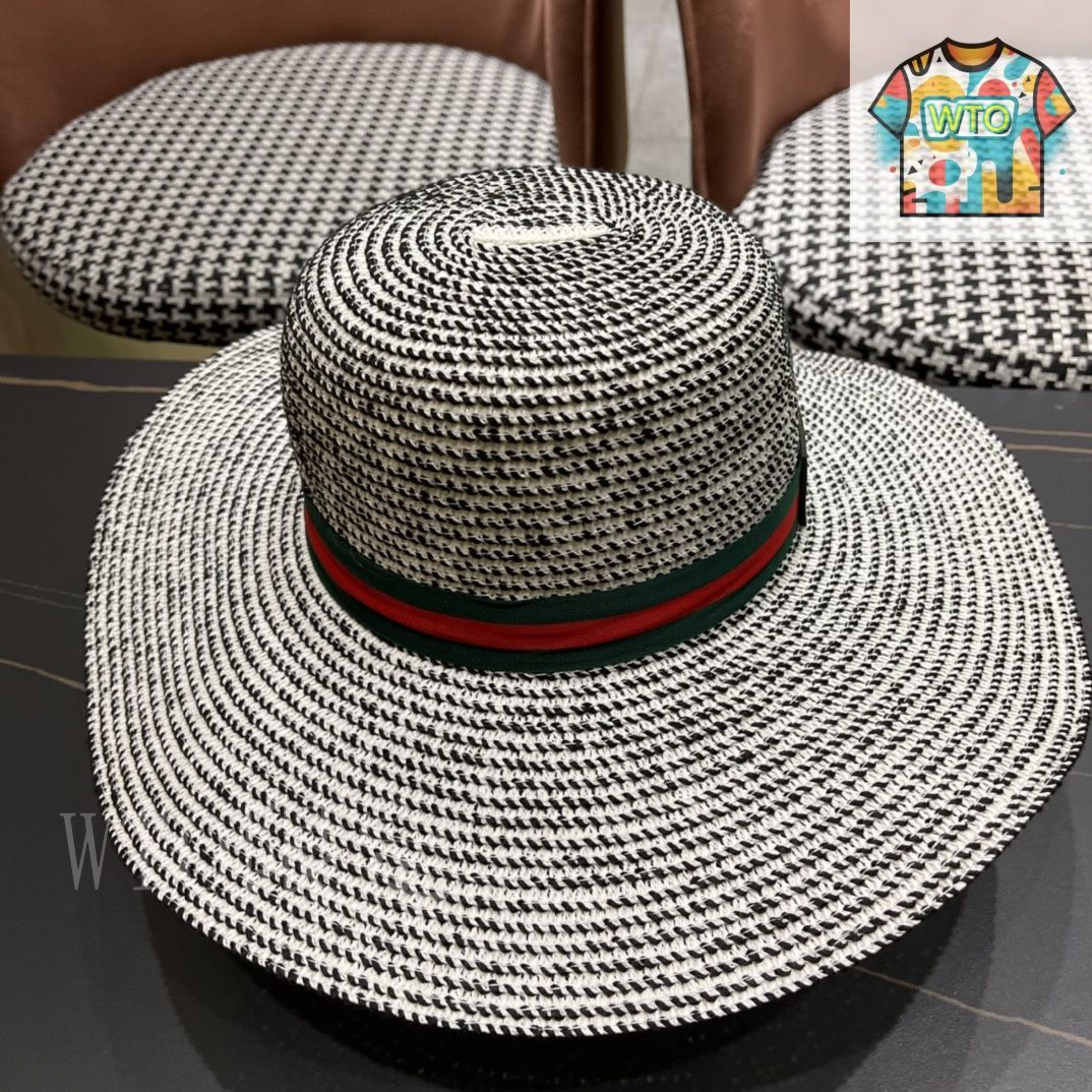 24時間以内発送 新品未使用品 meet the onepiece 麦わら帽子 24時間以内発送 新品未使用品 meet the onepiece 麦わら帽子