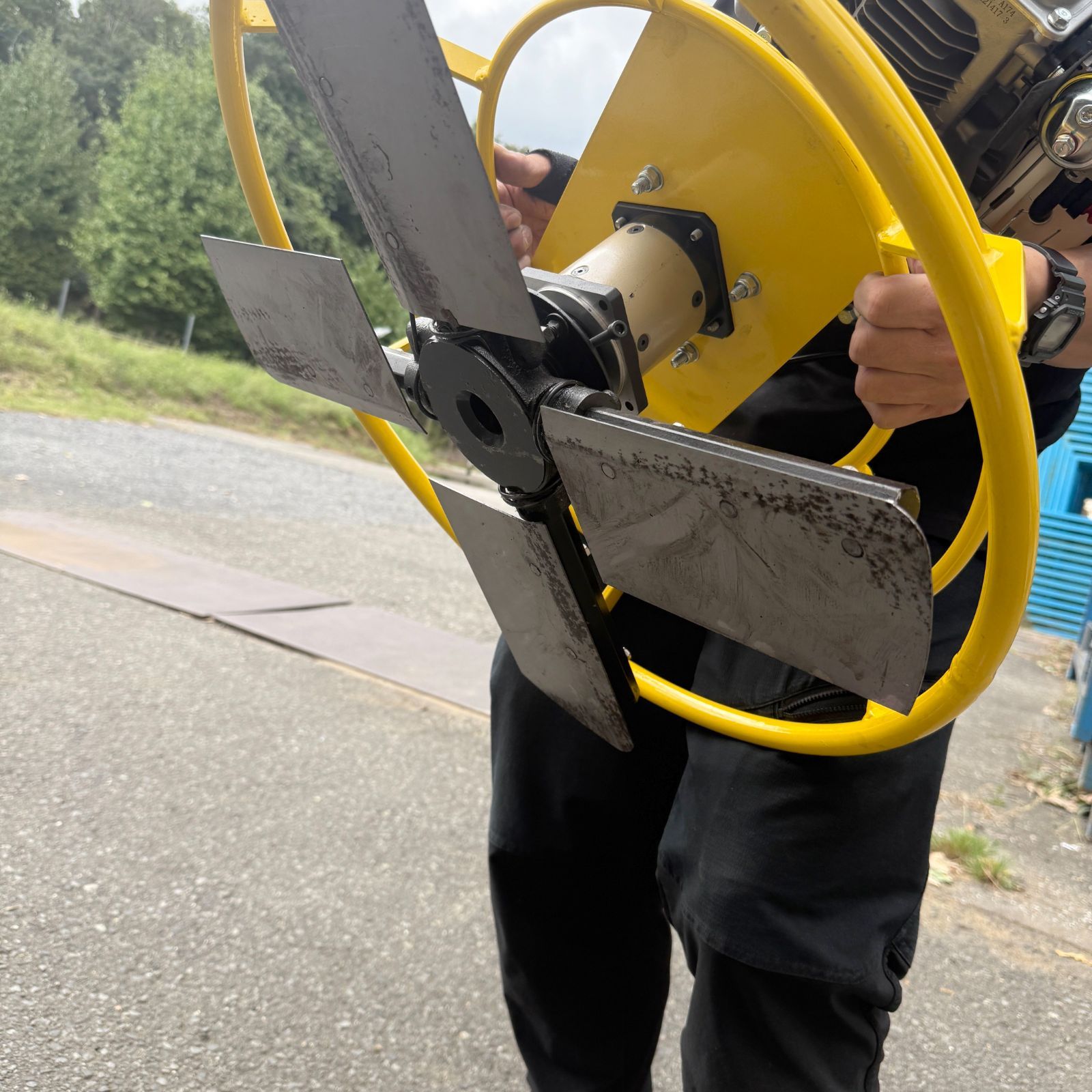 ♥品 トロウェル パワートロウェル 機械ゴテ 土間施工 不陸調整 コンクリート均し 回転直径58cm 4枚羽 本体のみ HG-S50 1167-2 HRDEVELOPMENT_JP