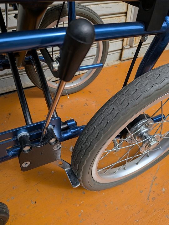 ミキ軽量車いす キャリカル