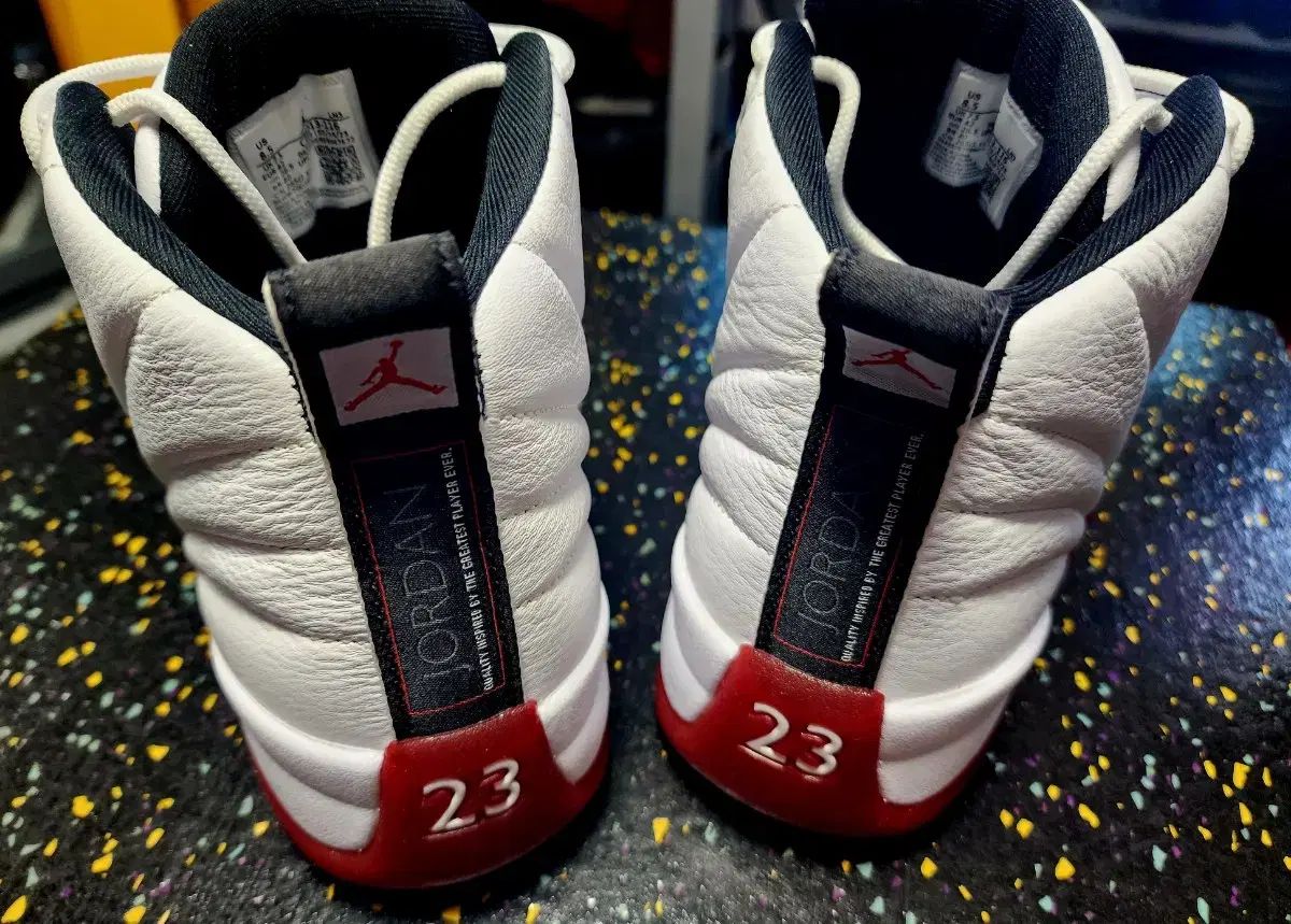 ナイキ ジョーダン12 さくらんぼ USTAUSTRALIA_COM_AU