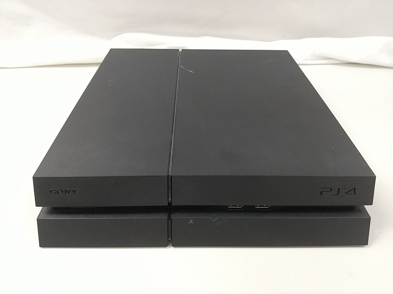 得】PS4pro 2テラSSD換装済み コントローラー無し これが最強のPS4 Pro