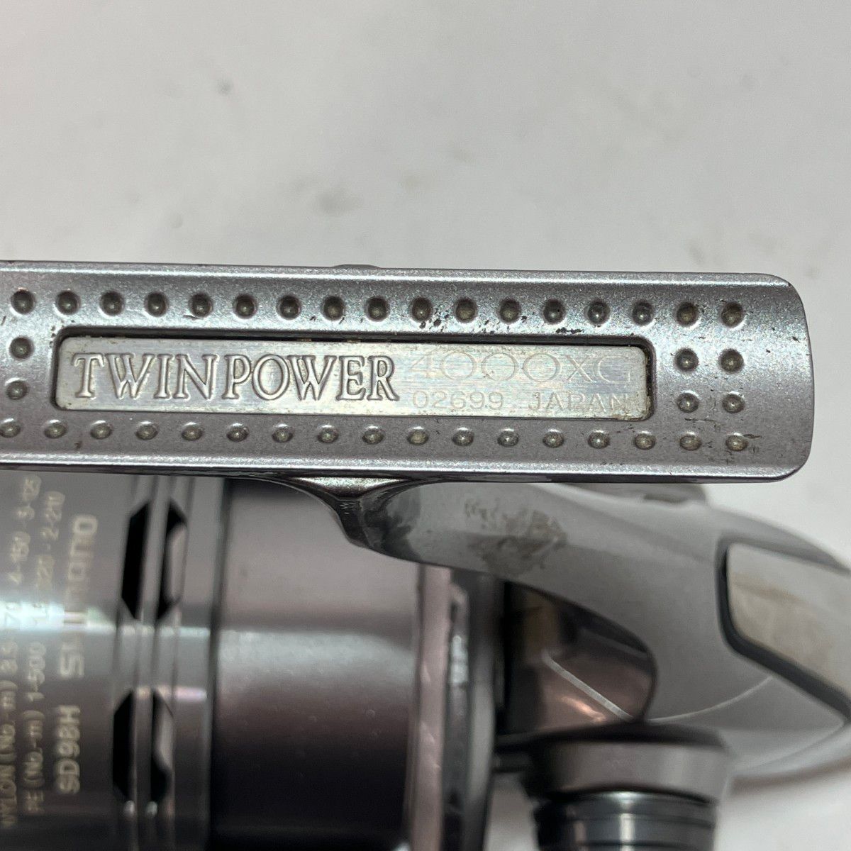 SHIMANO シマノ スピニングリール 11ツインパワー 4000XG キズ有 注文