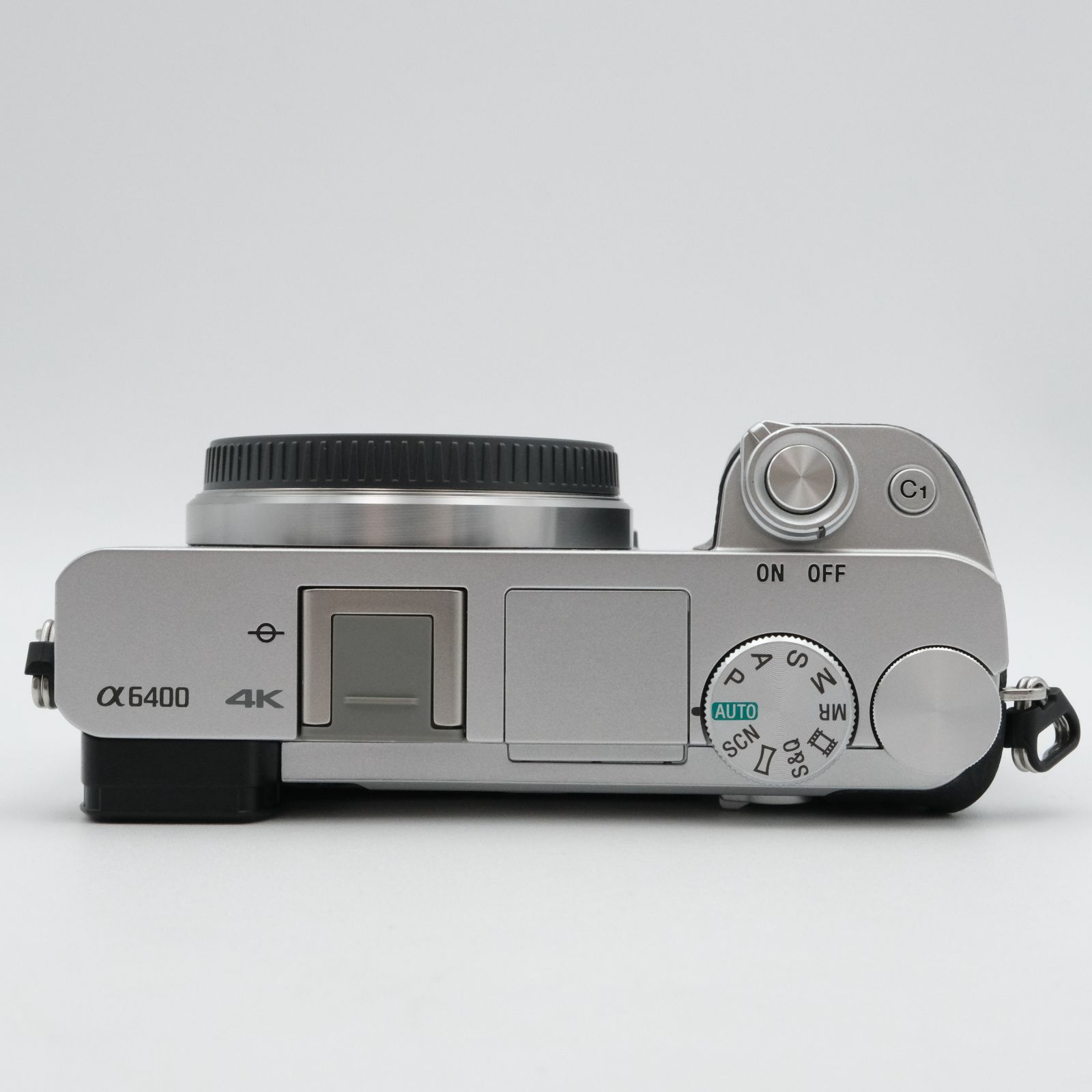 未使用・新品 SONY ILCE-6400 α6400 ボディ シルバー 中古】SONY α6400