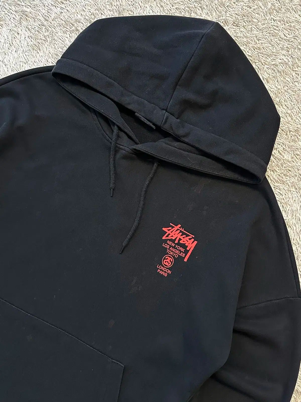 フード付きTシャツ