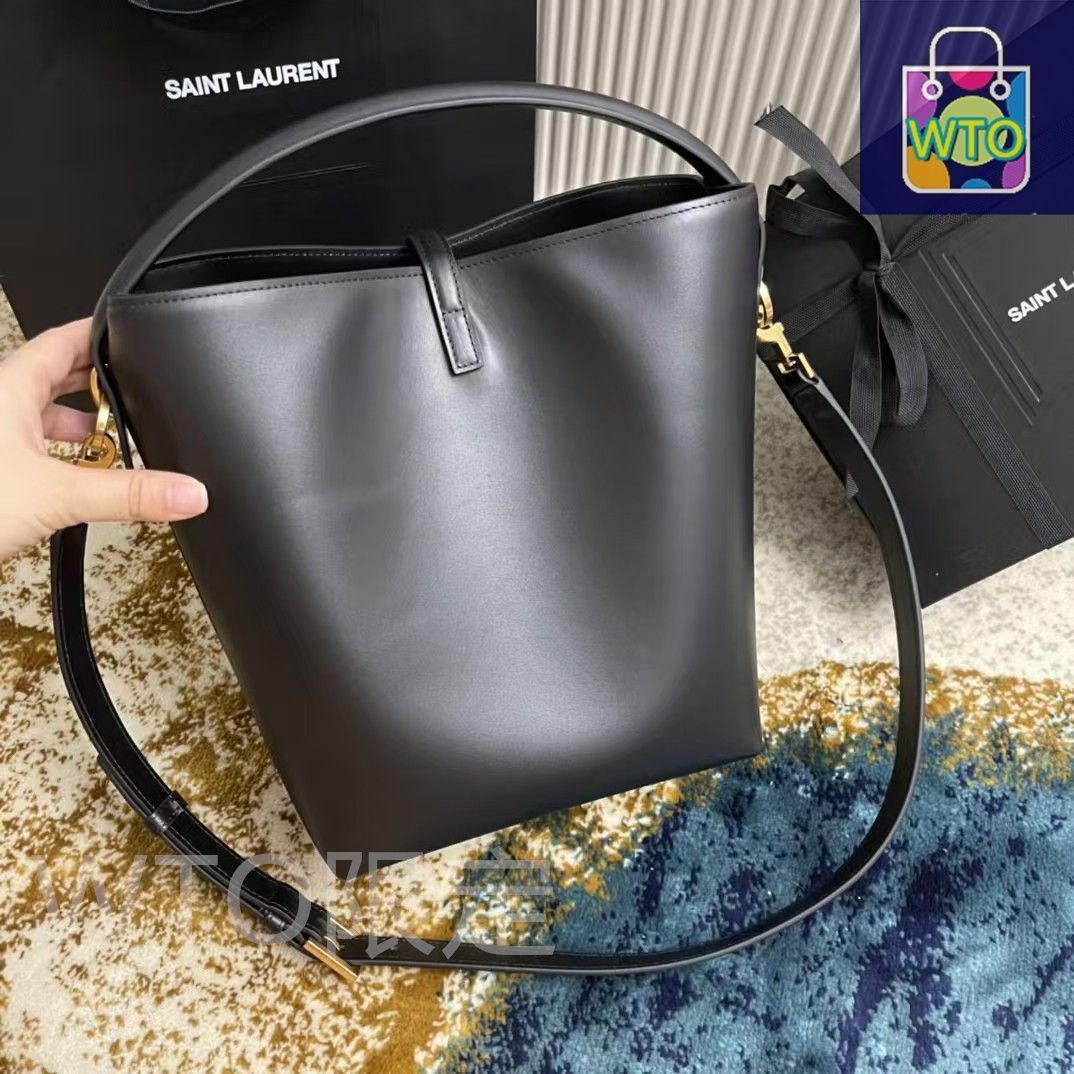 美品 ☆YSL☆ サンローランショルダーバッグハンドバッグ｜本日