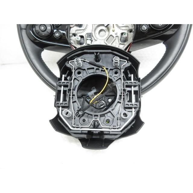 ハンドル ステアリングホイール