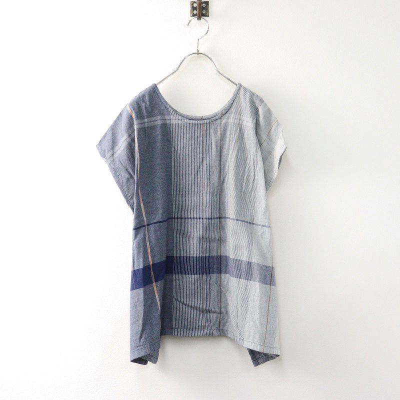 美品 玉木新雌 タマキニイメ tamaki niime fuwa-T SHORT＼ネイビー ラウンドネック ブラウス フワT ショート【2400014637083】 美品 玉木新雌 タマキニイメ tamaki niime fuwa-T SHORT＼ネイビー