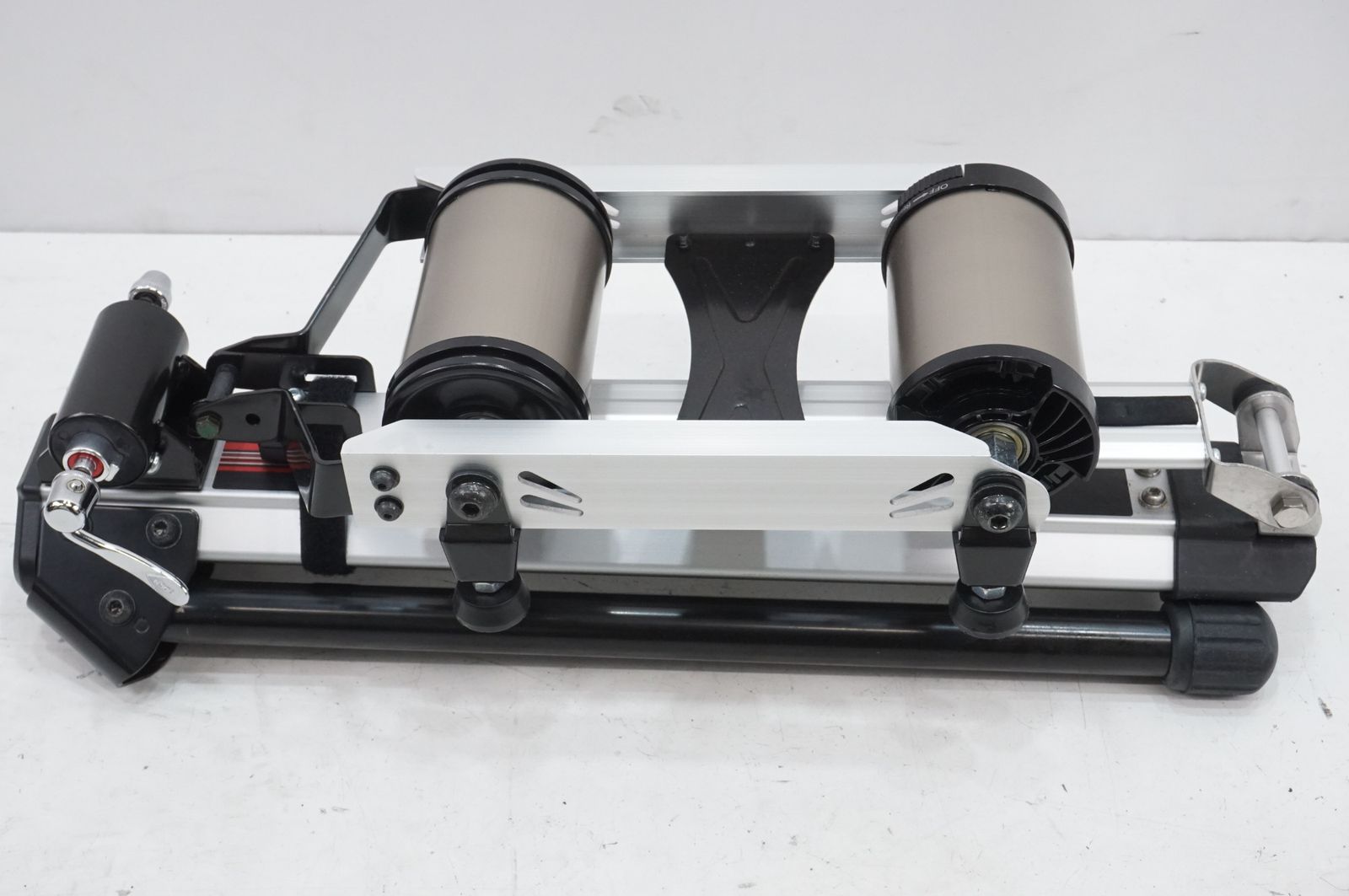 ハイブリッドローラー |