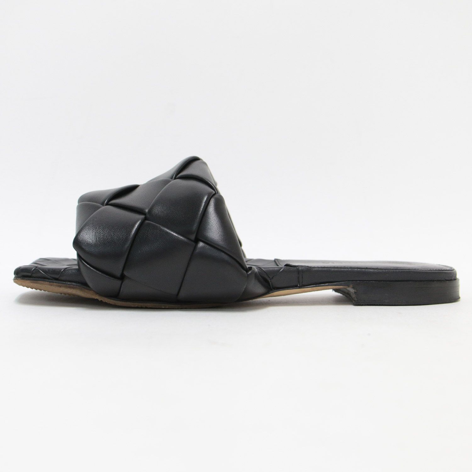 w*s様 Bottega Veneta 35サイズ　フラットサンダル BOTTEGA VENETA ボッテガヴェネタ サンダル フラットサンダル