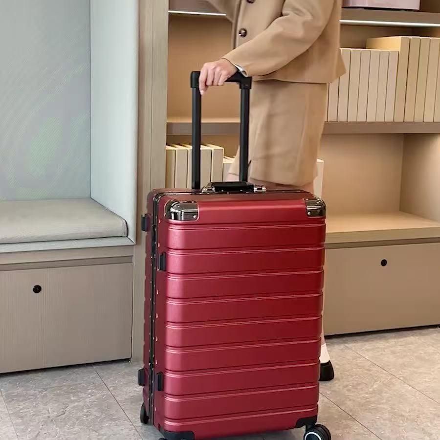 おしゃれ キャリーケース