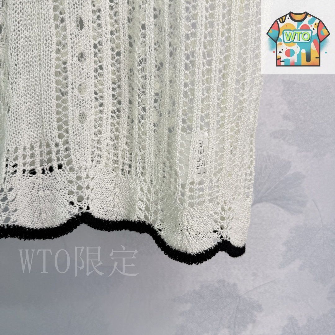 ♦最終！売り切り大幅値下げ！シャネルWOOLベスト！ ♦価格交渉可能! ♢最終！売り切り大幅値下げ！シャネルWOOLベスト！ ♢価格交渉