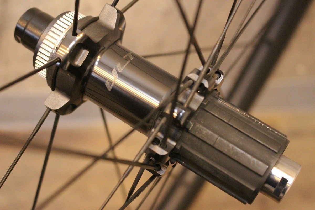 SHIMANO(シマノ) ULTEGRA(アルテグラ) WH-R8170-C36-TL チューブレス