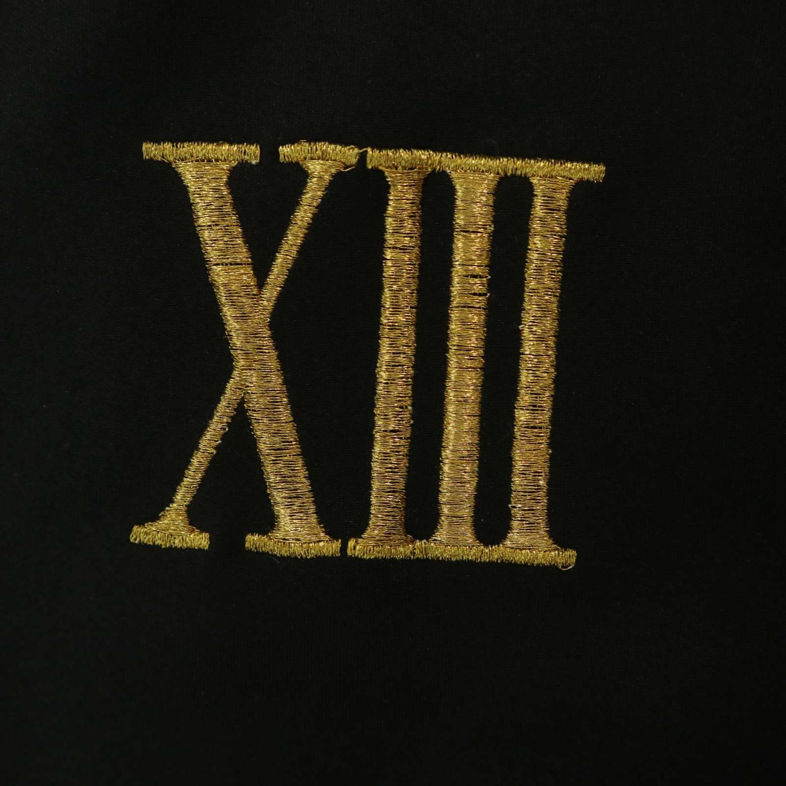 THIRTEEN JAPAN サーティーンジャパン XIII ビッグ刺繍☆ ジップ